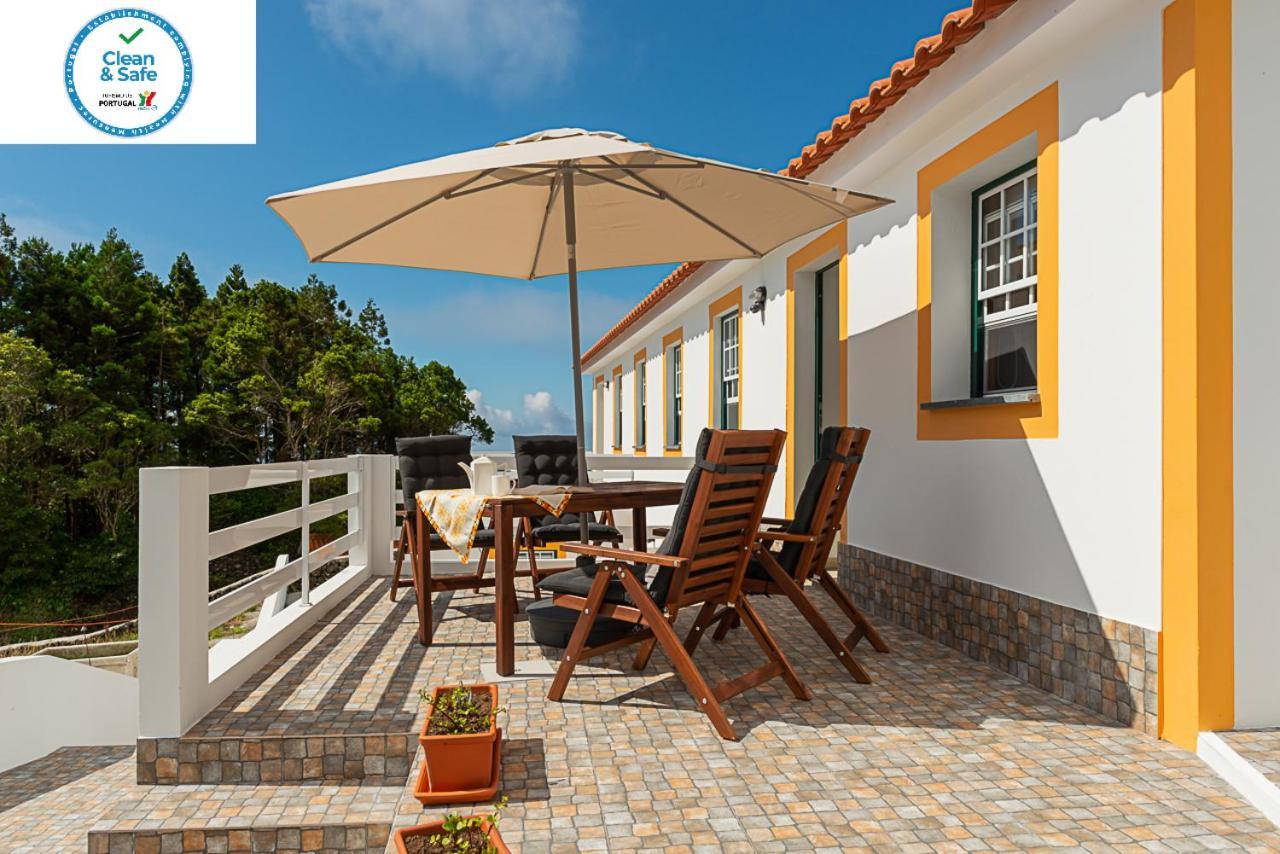 הוילה Calheta de Nesquim Casa Da Figueirinha מראה חיצוני תמונה